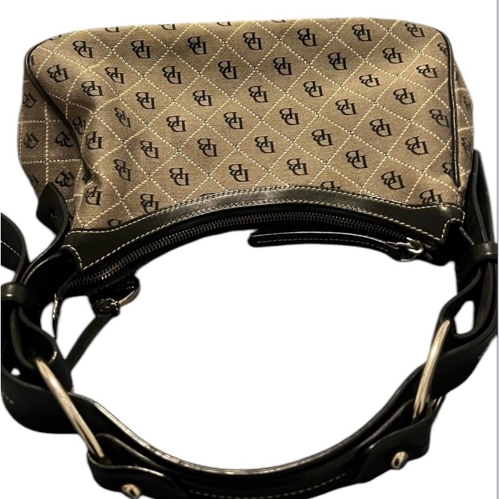Dooney & Bourke women’s Signature canvas tan & black Boho shoulder handbag/purse - Picture 5 of 6